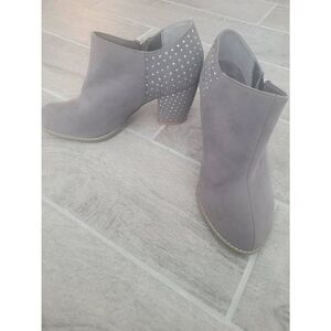Joan Boyce Gray Studded Bootie Size 8‎